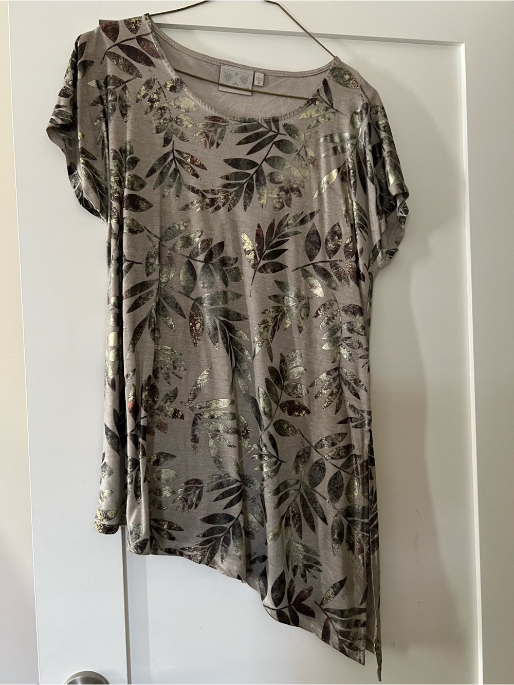 Woman’s blouse